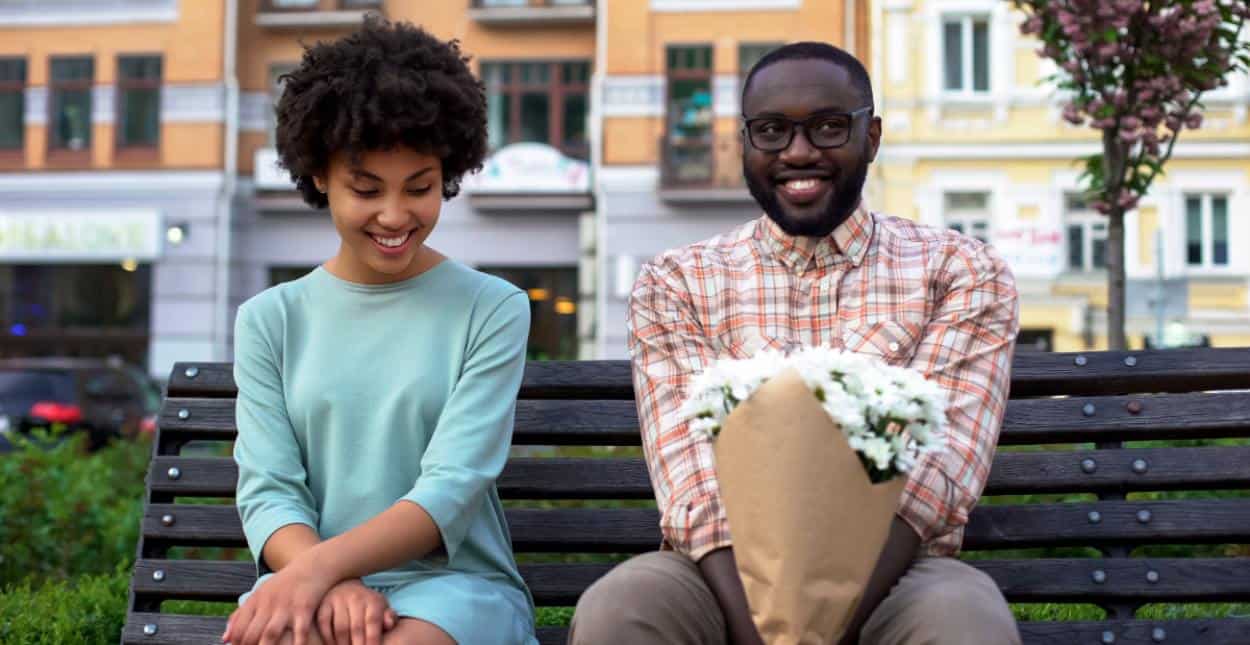 NaomiDate Review: Features, Prices, Pros Disadvantages